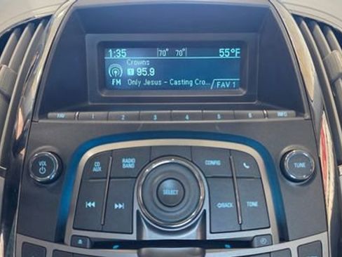 Used 2011 Buick LaCrosse CX image 20