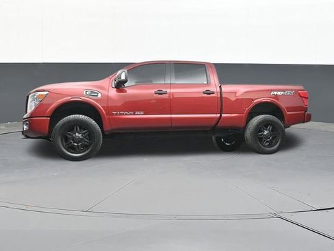 Used 2018 Nissan Titan PRO-4X w/ Pro-4x Convenience Package AWD/4WD image 59
