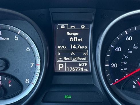 Used 2014 Hyundai Santa Fe Sport image 20