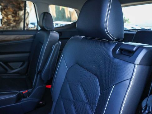 New 2026 Volkswagen Atlas SE image 30