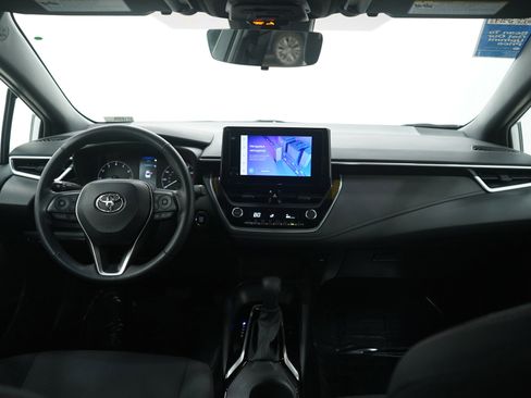 Used 2023 Toyota Corolla SE image 13