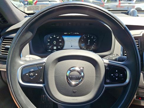 Used 2022 Volvo XC90 T6 Inscription w/ Climate Package AWD/4WD image 22