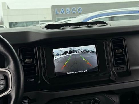 Used 2023 Ford Bronco Big Bend w/ Sasquatch Package image 3