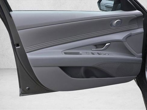 New 2026 Hyundai Elantra SEL Sport FWD image 12
