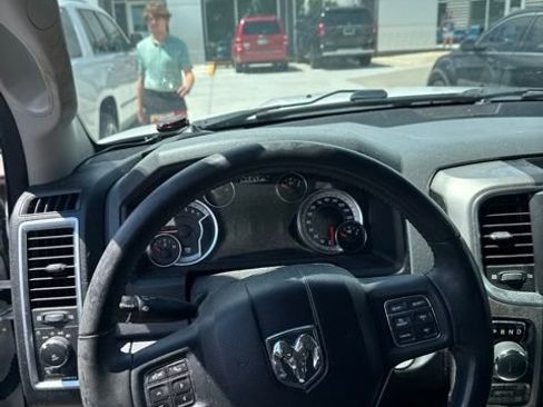Used 2017 RAM 1500 Big Horn AWD/4WD image 4