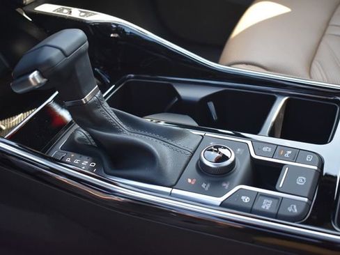 New 2025 Kia Sorento SX Prestige w/ Olive Brown Leather Package image 27