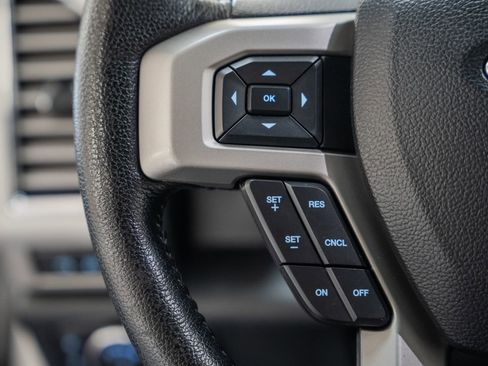 Used 2015 Ford F150 Lariat w/ Equipment Group 501A Mid image 37