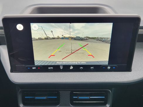 New 2026 Ford Maverick XLT image 18