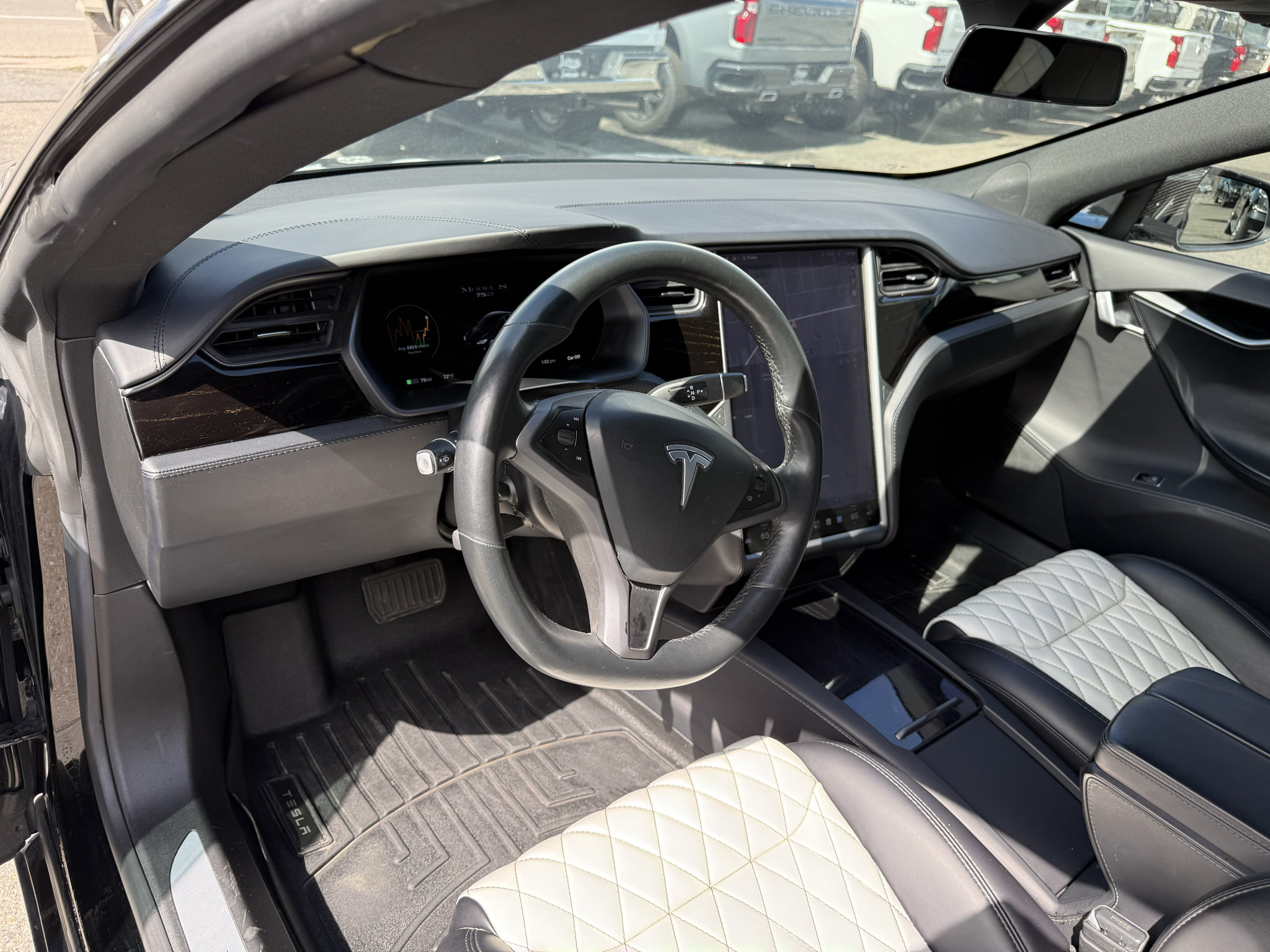 Used 2018 Tesla Model S 100D AWD/4WD image 16
