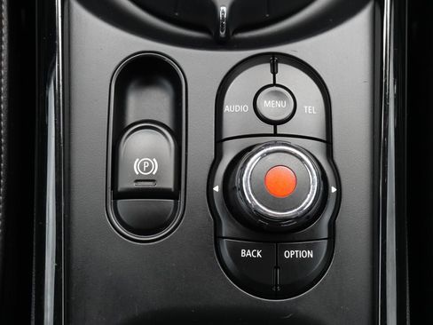 Used 2016 MINI Cooper Clubman S FWD image 46