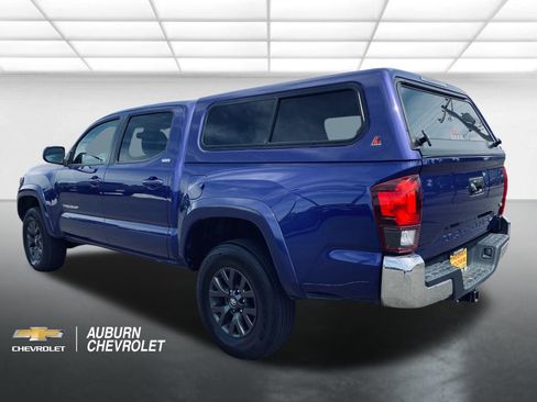 Used 2022 Toyota Tacoma SR5 RWD image 5