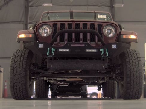 Used 2021 Jeep Wrangler Unlimited Sport AWD/4WD image 5