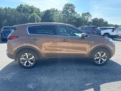Used 2020 Kia Sportage LX w/ LX Popular Package AWD/4WD image 4