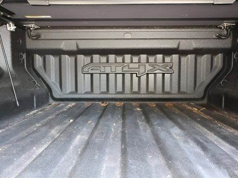 Used 2024 GMC Canyon AT4X image 18