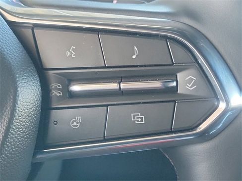 New 2025 Chevrolet Suburban Premier image 9