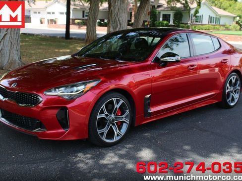 Used 2018 Kia Stinger GT2 RWD image 1