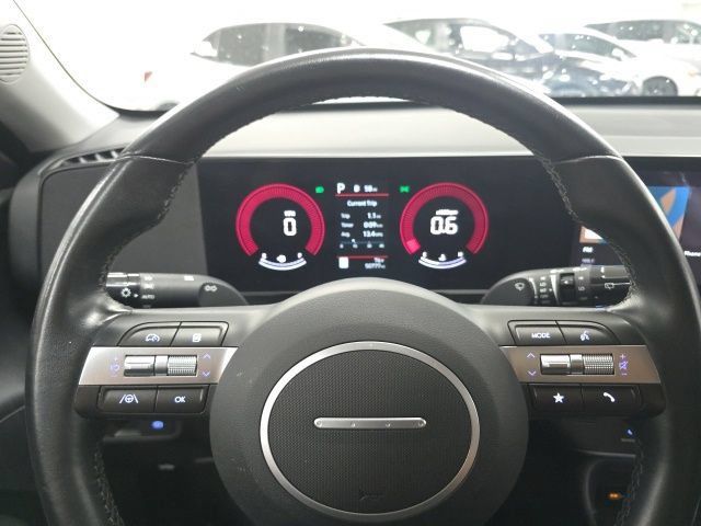 Used 2024 Hyundai Kona SEL FWD image 13