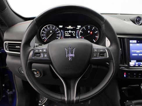 Used 2022 Maserati Levante GT image 20