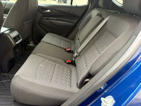 Used 2023 Chevrolet Equinox LT AWD/4WD image 5