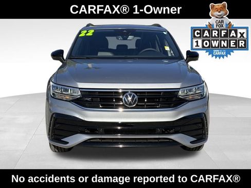 Used 2022 Volkswagen Tiguan SE R-Line image 2
