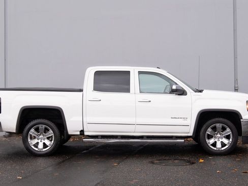 Used 2018 GMC Sierra 1500 SLT image 29