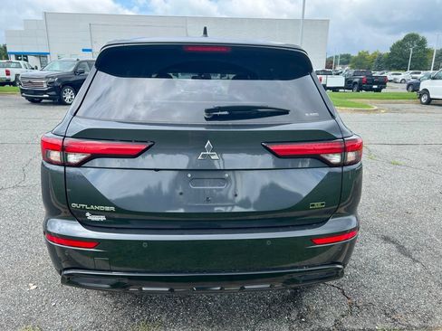 Used 2024 Mitsubishi Outlander SE Black Edition AWD/4WD image 7