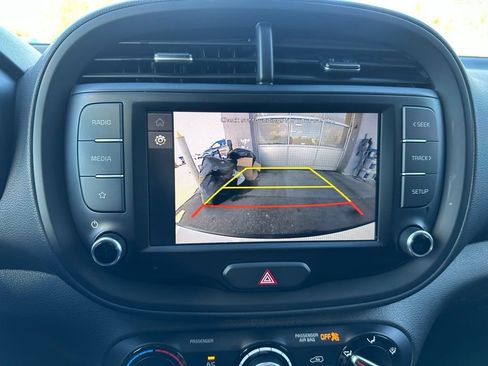 Used 2024 Kia Soul LX w/ Option Group 015 image 23