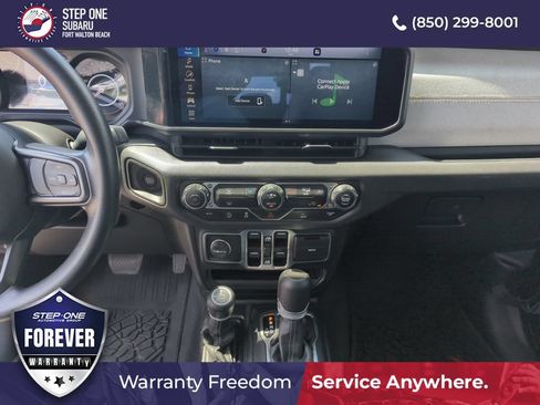 Used 2025 Jeep Gladiator Sport AWD/4WD image 25