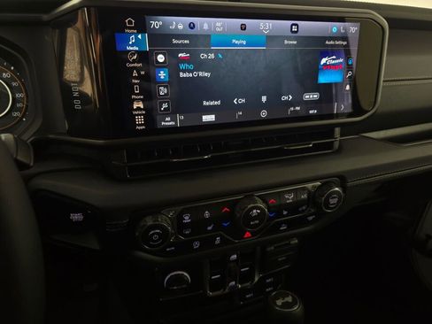 New 2025 Jeep Wrangler Sahara image 21