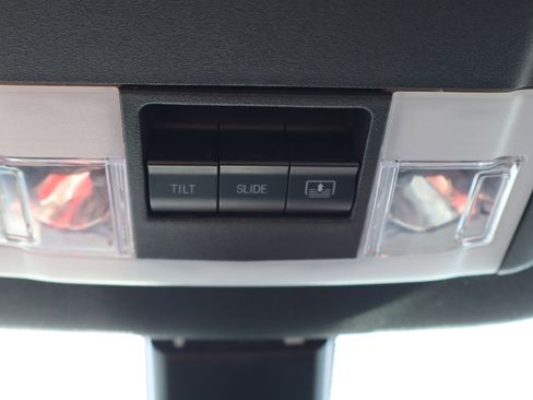 Used 2017 Ford Explorer Limited w/ Equipment Group 301A image 31