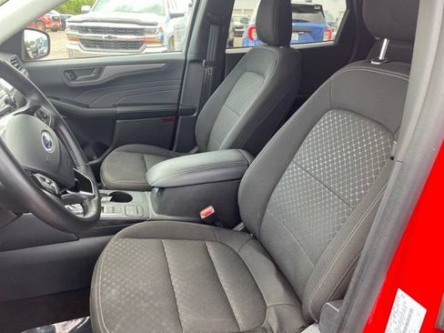 Used 2024 Ford Escape Active AWD/4WD image 14