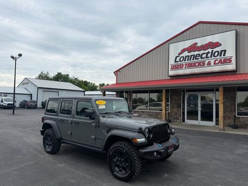 Used 2023 Jeep Wrangler Unlimited w/ Cold Weather Group AWD/4WD image 1