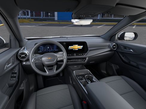 New 2026 Chevrolet Equinox LT w/ Convenience Package II FWD image 15