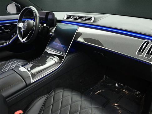 Used 2022 Mercedes-Benz S 580 4MATIC Sedan image 25