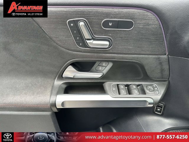 Used 2022 Mercedes-Benz GLB 35 AMG 4MATIC image 20