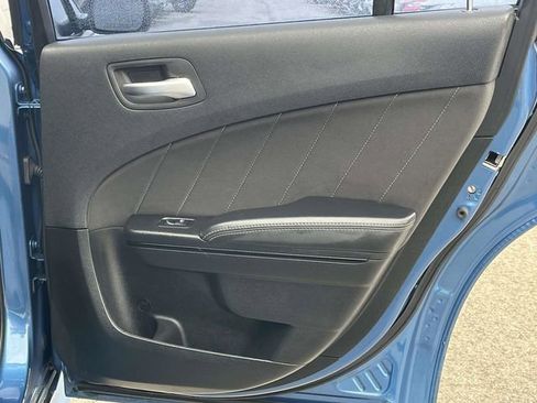 Used 2020 Dodge Charger R/T w/ Blacktop Package image 22