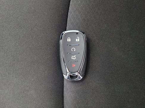 Used 2023 Chevrolet Malibu LT image 32