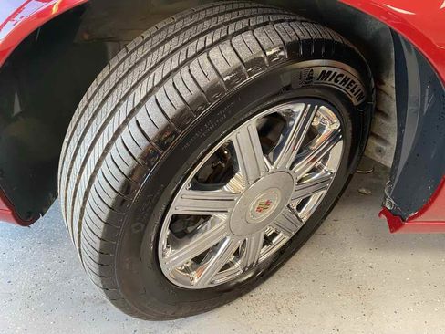 Used 2008 Cadillac DTS image 25