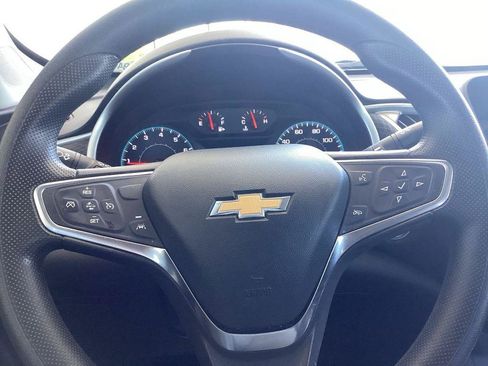 Used 2025 Chevrolet Malibu LT FWD image 10
