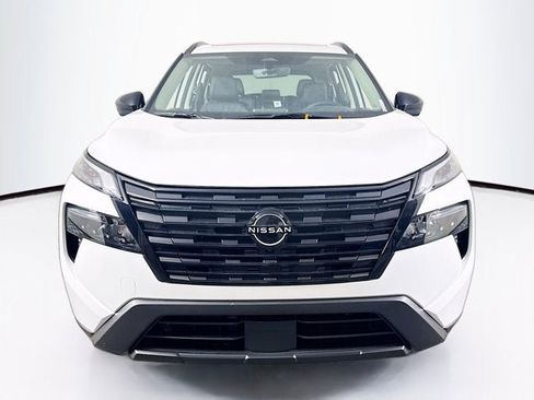 New 2026 Nissan Rogue SV image 2