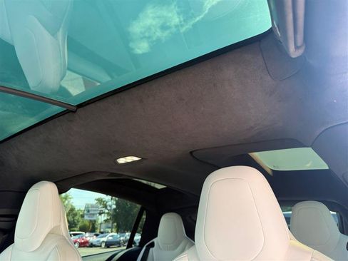 Used 2018 Tesla Model X 75D AWD/4WD image 20