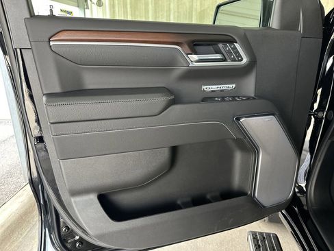 New 2026 GMC Sierra 1500 Denali w/ Technology Package image 11