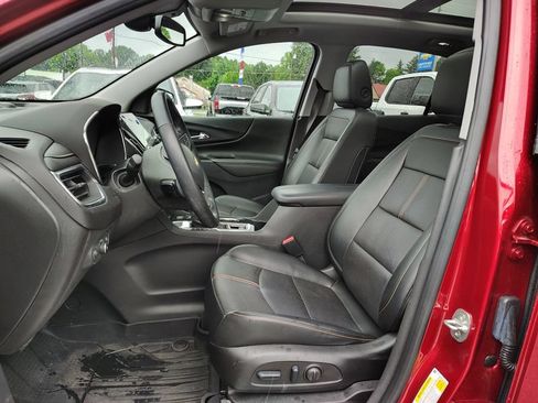 Used 2023 Chevrolet Equinox Premier AWD/4WD image 8