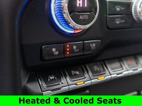 Used 2020 GMC Sierra 1500 Denali w/ Denali Ultimate Package image 28