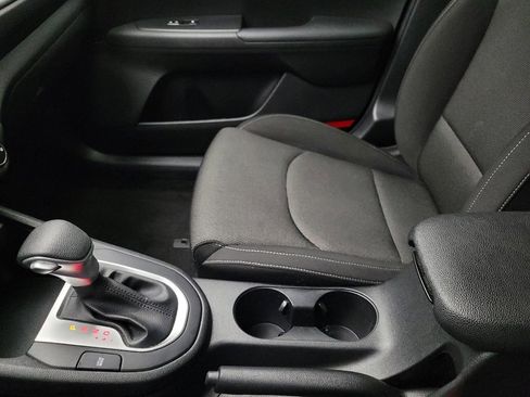 Used 2023 Kia Forte LXS image 26