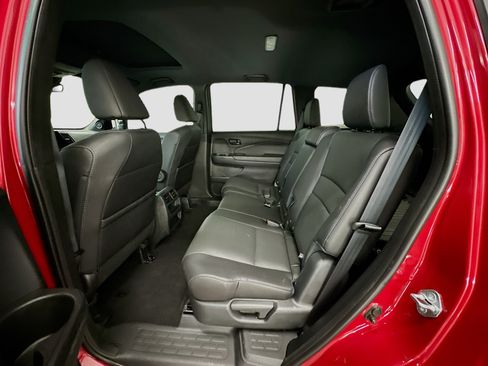 Used 2023 Honda Passport EX-L image 29
