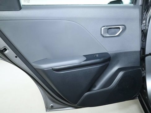 Used 2025 Kia K4 FWD image 13