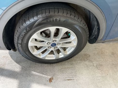 Used 2020 Ford Escape SE AWD/4WD image 10