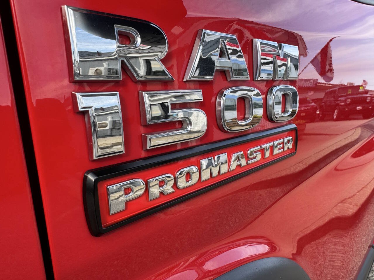 Used 2018 RAM ProMaster 1500 w/ Premium Appearance Group FWD image 10