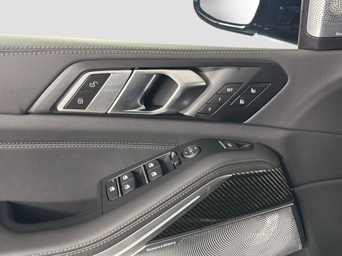 New 2026 BMW X5 M60i image 17